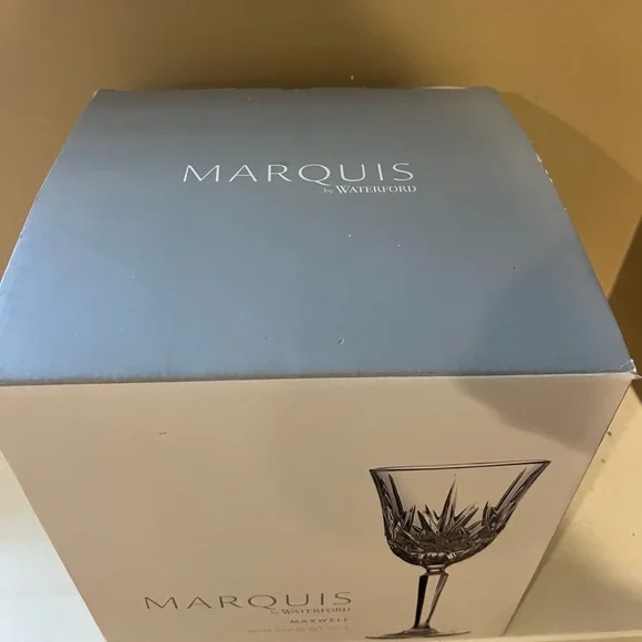 Waterford Off-White Crystal Wine Glass Elegant Drinkware